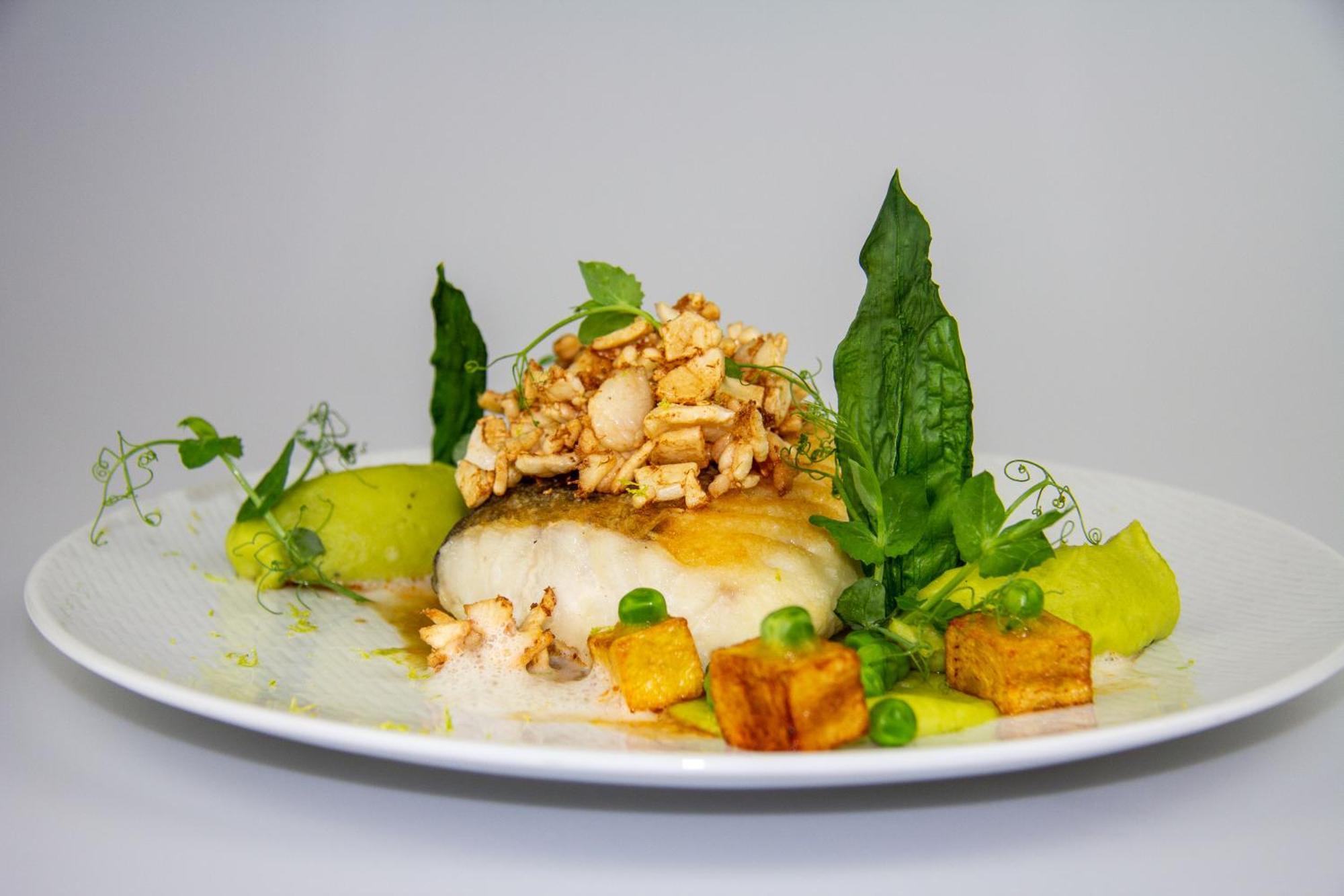 Hotel Und Restaurant Burg Schnellenberg Атендорн Екстериор снимка